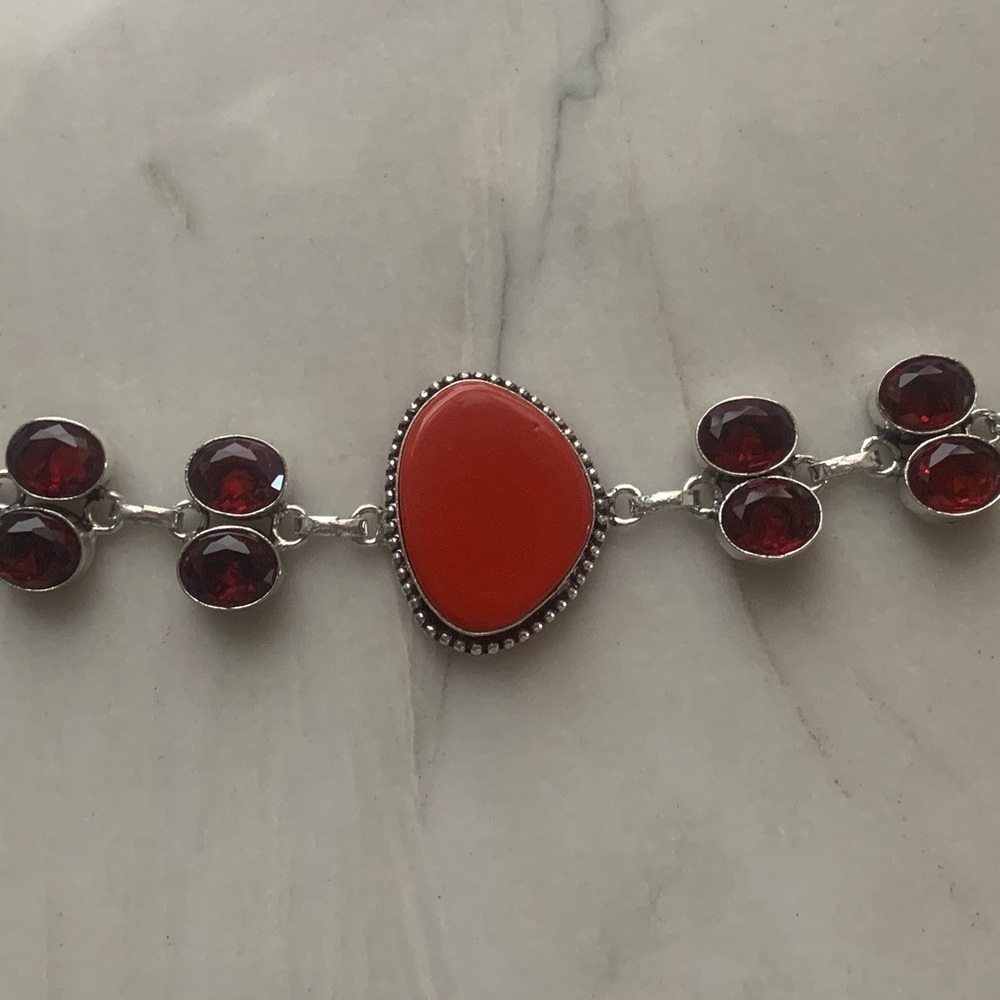 1835 Chic Red and Silver Bracelet